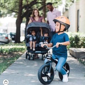 Meet your Posher, Wesley